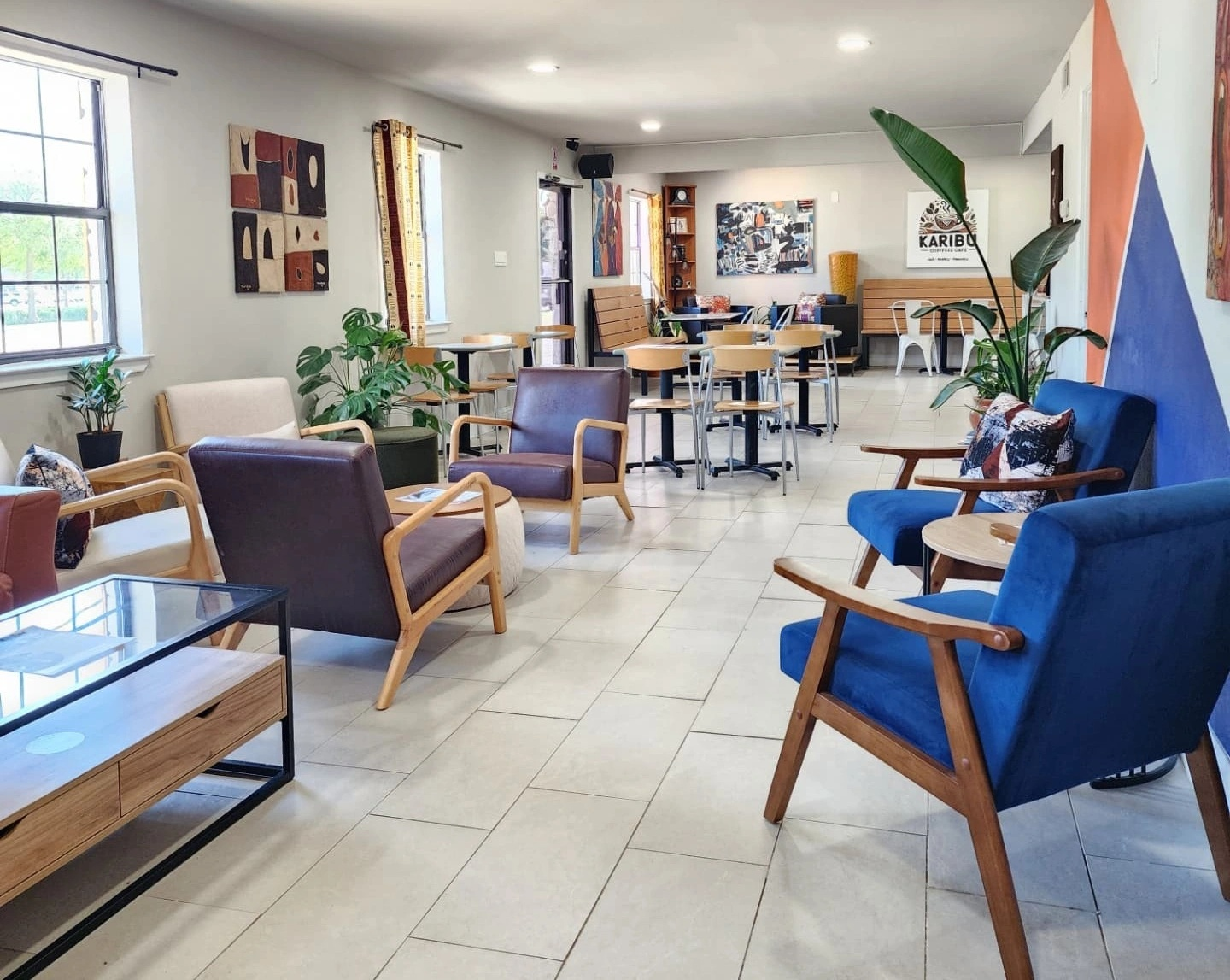 Karibu Coffees cafe