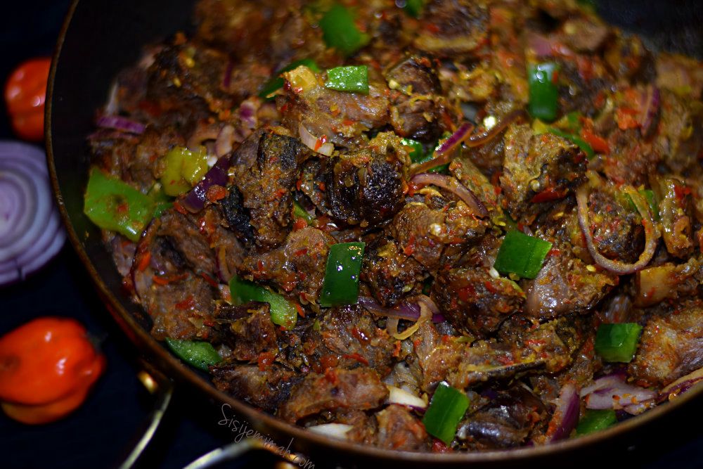 M&M African Kitchen grilled meat pan